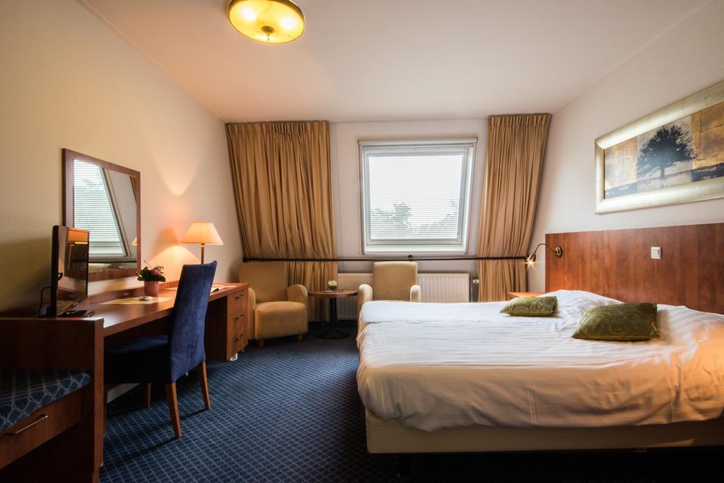De Stobbe Hotel & Suites Ruinen ภายนอก รูปภาพ
